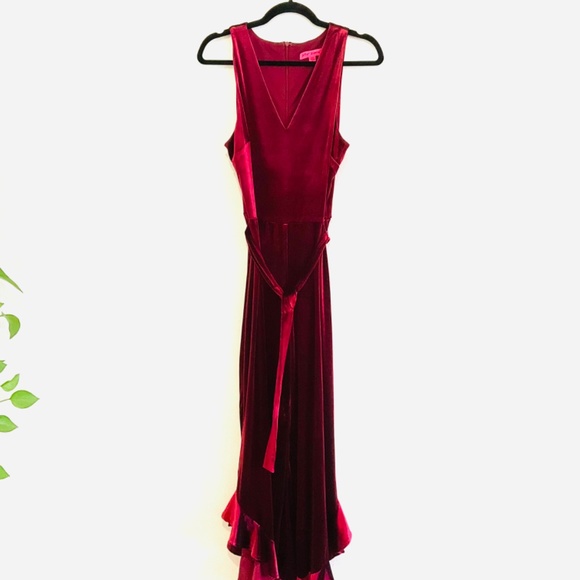 BETSEY JOHNSON Burgundy Flared Ruffle Leg Velvet Jumpsuit Sz 12 - Picture 8 of 10